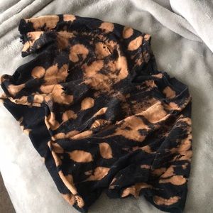 Bleached and distressed crop top